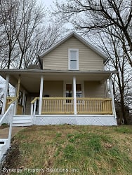 382 Henry St - Mansfield, OH