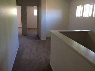 Parkview Townhomes Apartments - Lake Elsinore, CA