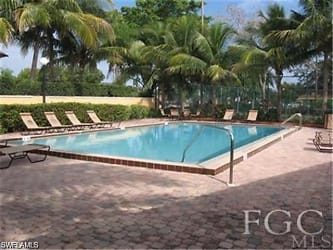 5327 Summerlin Rd unit 2702 - Fort Myers, FL