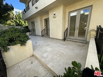1654 Greenfield Ave #102 - Los Angeles, CA