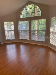 675 Youngstown Pkwy #258 - Altamonte Springs, FL