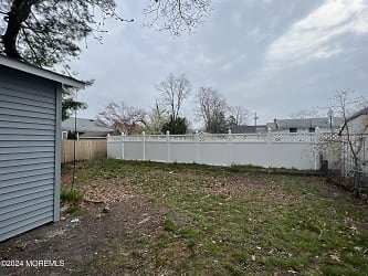 1128 Curtis Ave - Wall Township, NJ