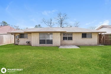 2511 Tinechester Dr - Humble, TX