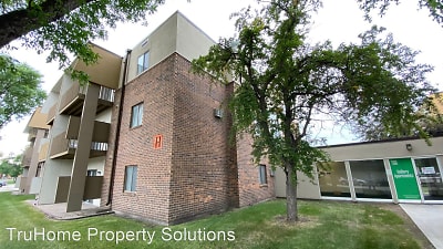 715 North 40th Street Apartments - Grand Forks, ND