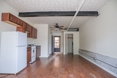 3004 N Central Ave unit G - Chicago, IL