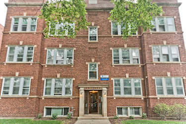 1019 Dempster - Evanston, IL