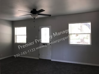 1225 W Main St - undefined, undefined