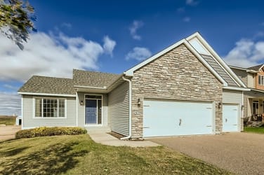 24796 Superior Dr - Rogers, MN