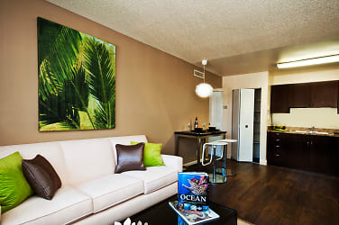 Willow Brooke Apartments - Tampa, FL