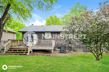 9020 Laurel Ave - undefined, undefined