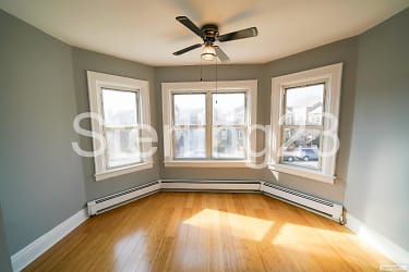 22-61 37th St unit 2 - Queens, NY