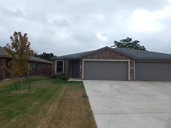 1809 Indian Trail - Harker Heights, TX