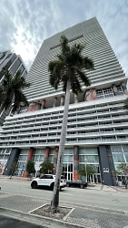 50 Biscayne Blvd #3808 - Miami, FL