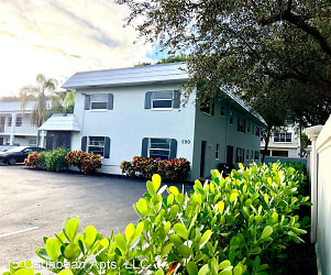 Caribbean Apartment Homes - Boca Raton, FL