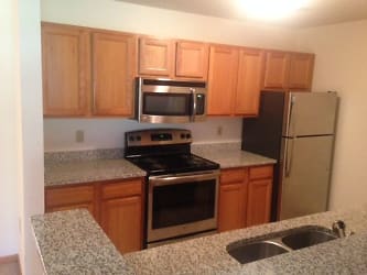2899 Mickelson Pkwy unit 107 - Fitchburg, WI