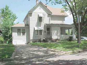 626 W 7th St unit 4 - Waterloo, IA