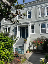 824 Lombard St - San Francisco, CA