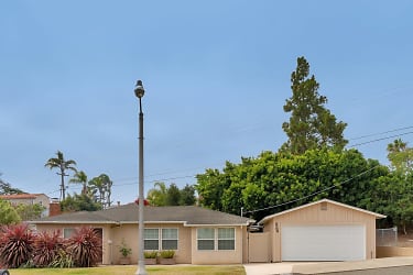 3709 Oleander Dr - San Diego, CA