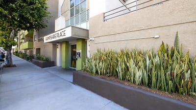 Hampshire Place Apartments - Los Angeles, CA