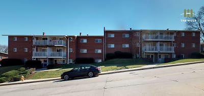Carriage Hills Apartments - Baltimore, MD