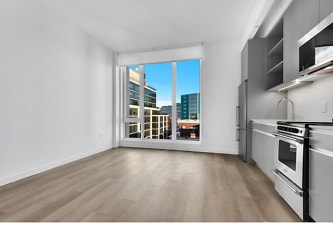 29 40th Ave unit 508 - Queens, NY