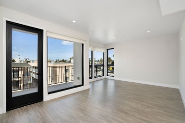 5550 Bonner LLC Apartments - North Hollywood, CA