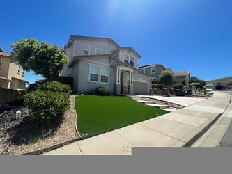 2637 Tomales Bay Dr - Bay Point, CA
