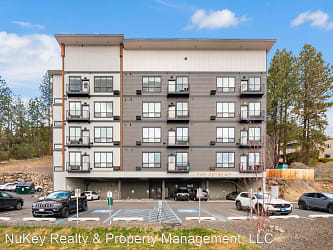 6515 N. Austin Rd. Apartments - Spokane, WA