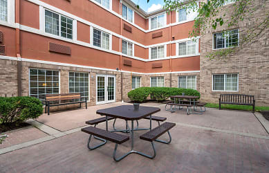 Furnished Studio - Indianapolis - West 86th St. Apartments - Indianapolis, IN