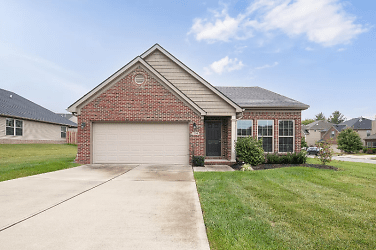 114 Riddell Dr - Georgetown, KY