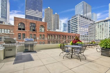 440 N Wabash Ave #3205 - Chicago, IL
