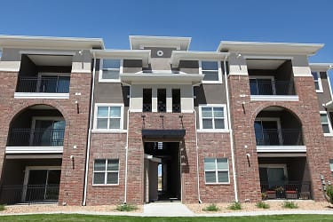 Outlook Ridge Apartments - Pueblo, CO