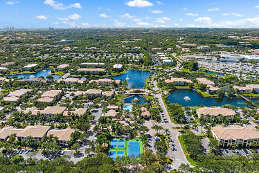 2730 Anzio Ct #106 - Palm Beach Gardens, FL