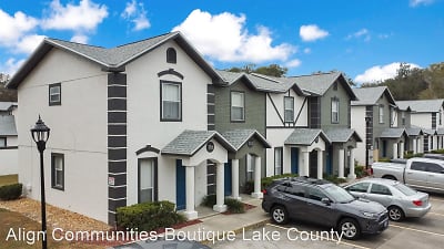 Village Park Townhomes Apartments - Lady Lake, FL