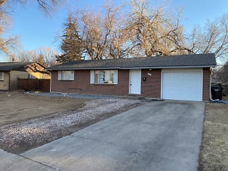 1941 Springfield Dr - Fort Collins, CO