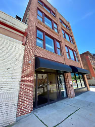 241 W Chase St unit 2A - Baltimore, MD
