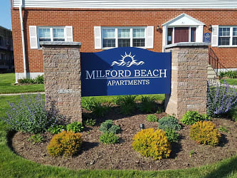 Milford Beach Apartments - Milford, CT