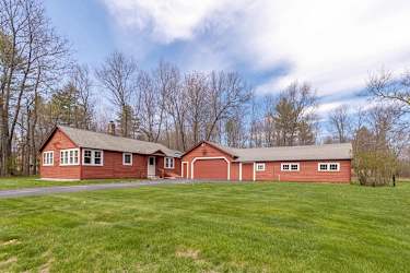 73 Hoit Rd - Concord, NH