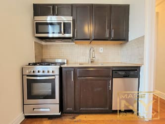 25-21 31st Ave unit A52 - Queens, NY