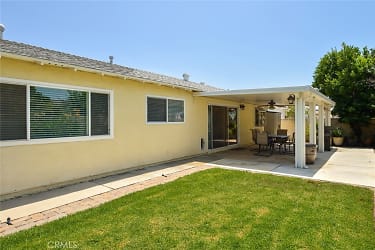 2109 Atwater Ave - Simi Valley, CA