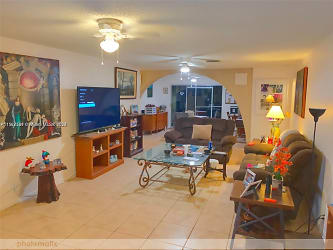 2698-2704 NW 65th Ave #2700 - Margate, FL