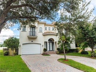 4522 NW 67th Ave - Coral Springs, FL