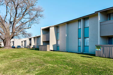 Meadows On The Mainland - All Utilities Paid Apartments - Texas City, TX