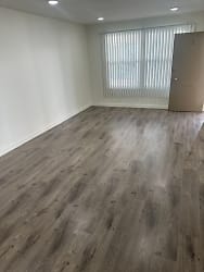 3367 Overland Ave - Los Angeles, CA