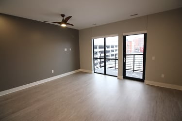 Canopy Row Apartments - Lincoln, NE