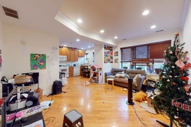 6508 N Seeley Ave - Chicago, IL