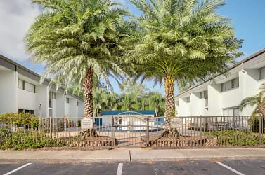 Mirage At Southpoint Apartments - Jacksonville, FL