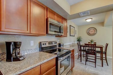 Cedar Creek Condominium Rentals Apartments - Glendale, AZ