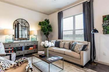 677 Creekside Way unit # 108 - New Braunfels, TX