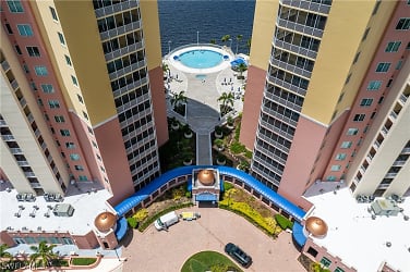 2745 First St #113 - Fort Myers, FL